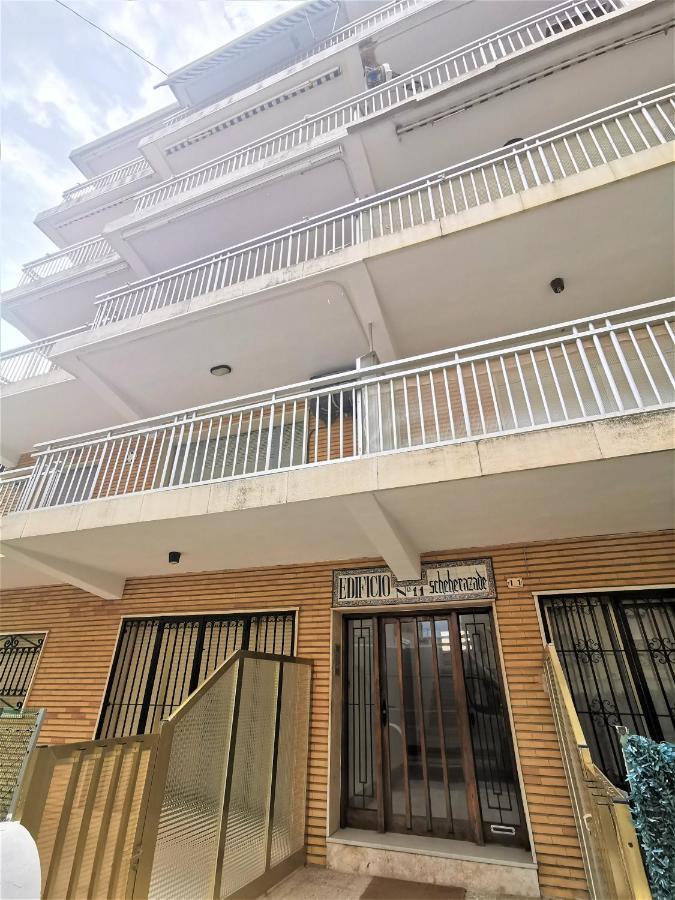 Apartamento Sabor Del Mar Solo Familias Playa de Gandia Buitenkant foto