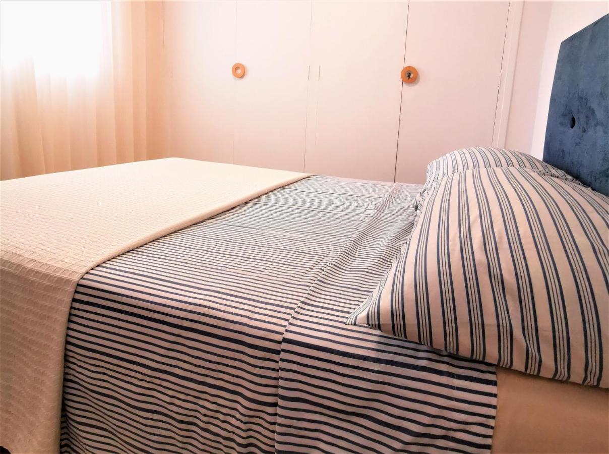 Apartamento Sabor Del Mar Solo Familias Playa de Gandia Buitenkant foto